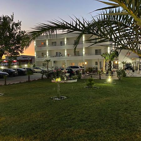 Apartments Vila Sara M Ούλτσιν Εξωτερικό φωτογραφία