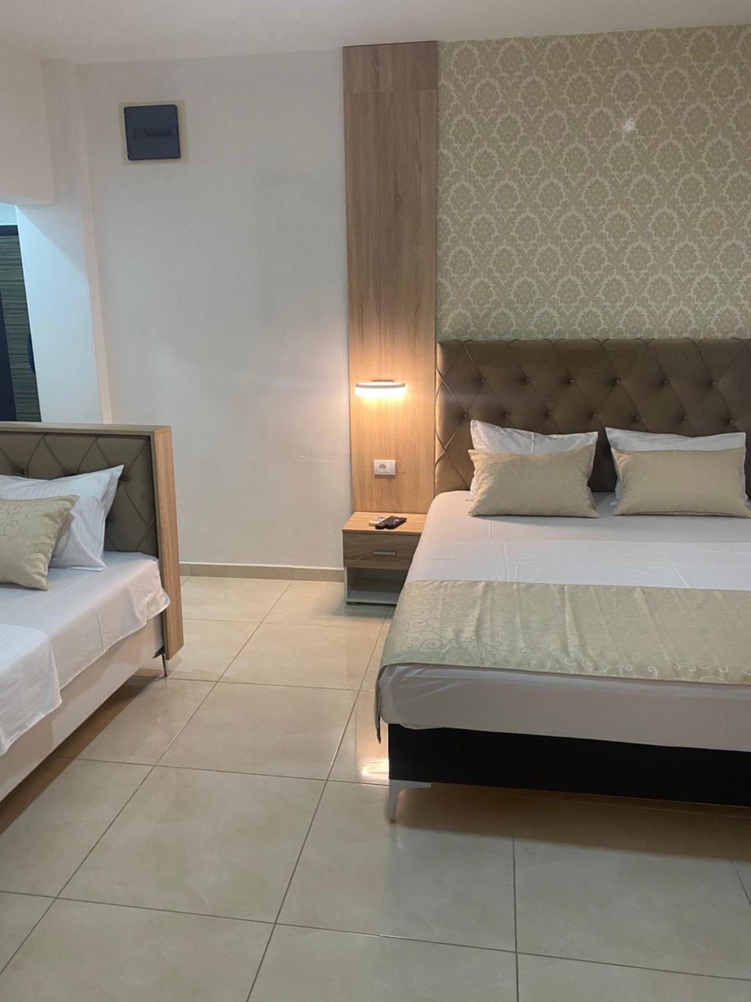 Apartments Vila Sara M Ούλτσιν Εξωτερικό φωτογραφία