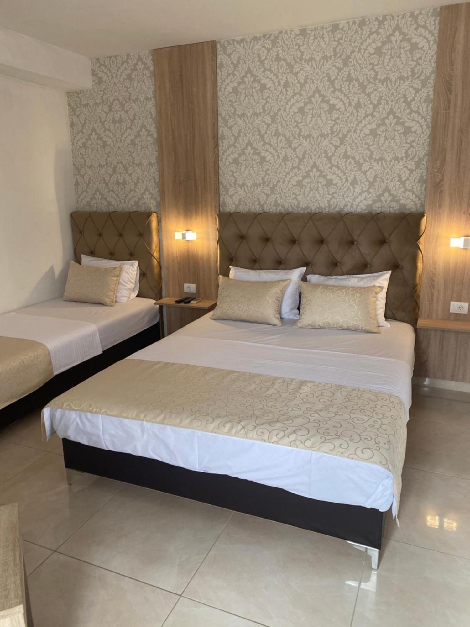 Apartments Vila Sara M Ούλτσιν Εξωτερικό φωτογραφία