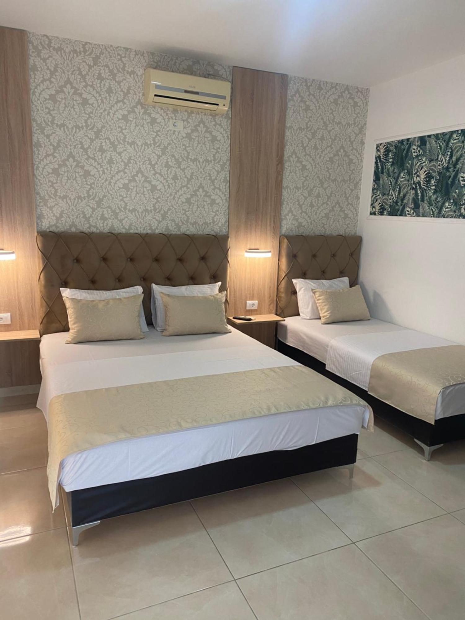 Apartments Vila Sara M Ούλτσιν Εξωτερικό φωτογραφία